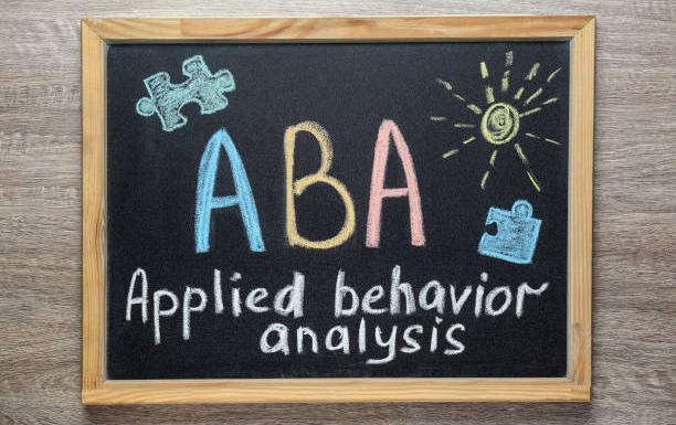 الأبعاد السبعة لتحليل السلوك التطبيقي (ABA)